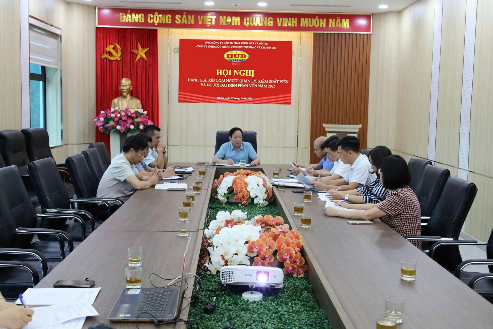 Hội nghị triển khai, đánh giá xếp loại người quản lý, kiểm soát viên năm 2025 tại Công ty HUDS
